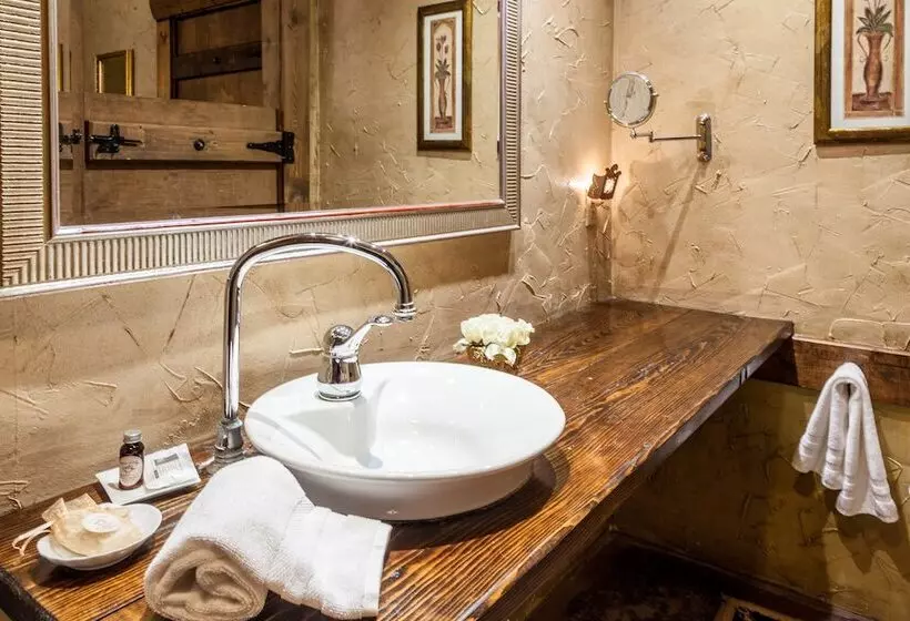 クラブルーム, The Inn At Leola Village, A Historic Hotel Of America