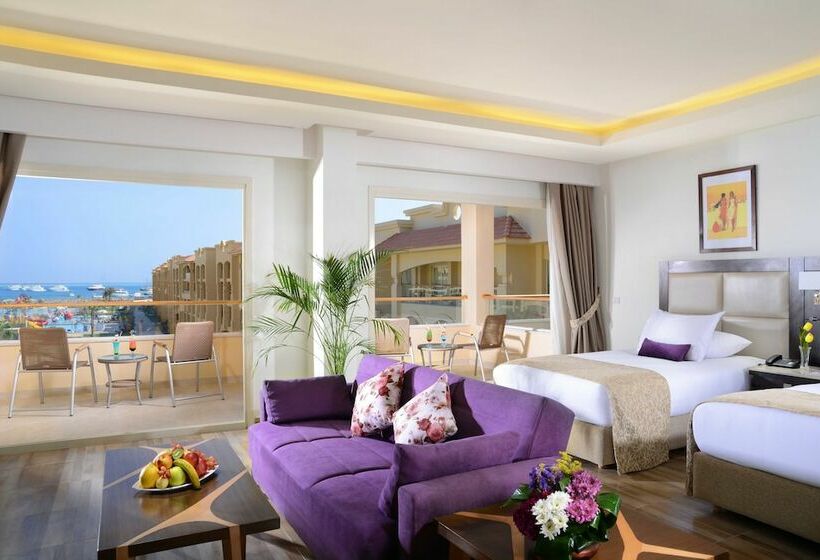 سوییت جونیور با چشم‌انداز استخر, Pickalbatros White Beach Resort  Hurghada