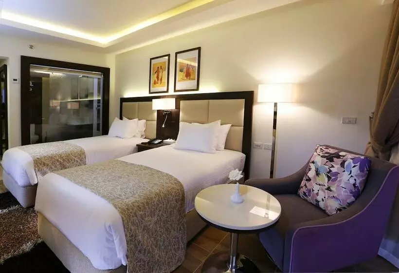 سوییت جونیور با چشم‌انداز استخر, Pickalbatros White Beach Resort  Hurghada