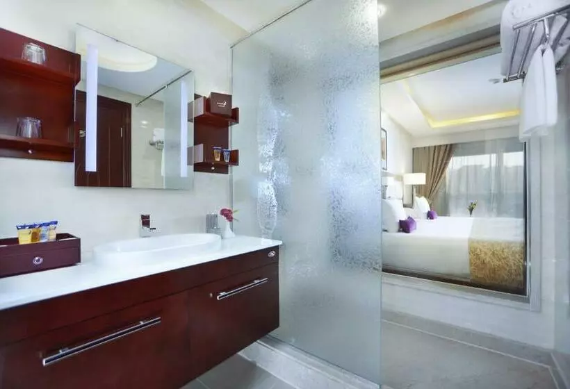 اتاق لوکس خانوادگی, Pickalbatros White Beach Resort  Hurghada