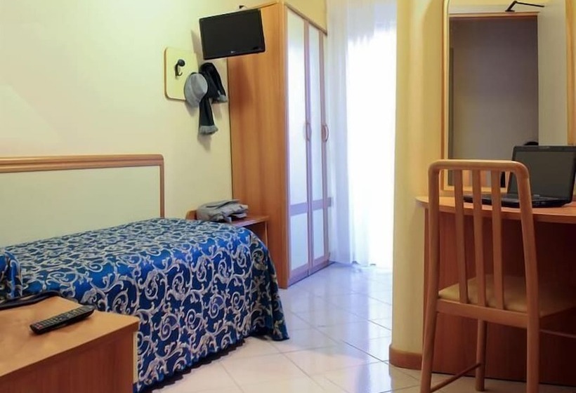 חדר סטנדרט יחיד, Aldebaran