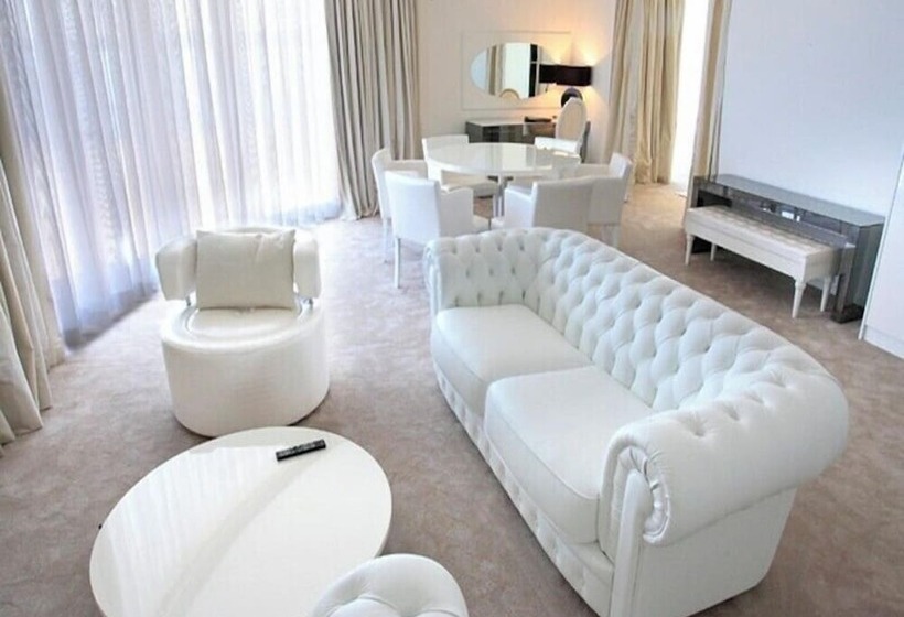 Президентский Люкс, Luxury Hotel Amabilis