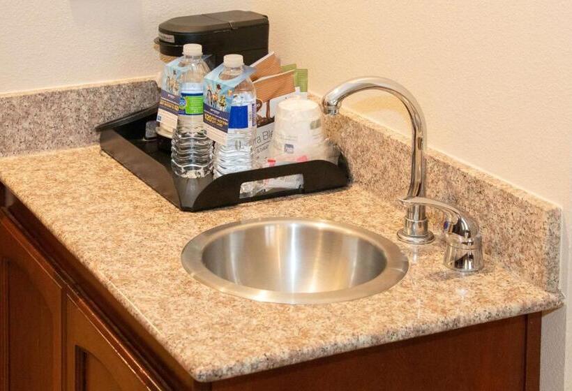 Стандартный Номер Кровать Кинг, Best Western I 5 Inn & Suites