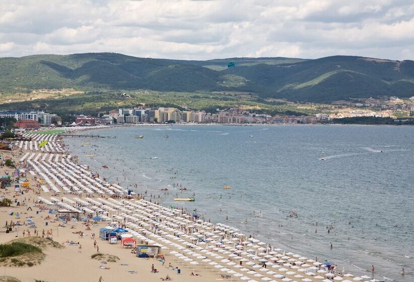 اتاق استاندارد یک نفره با چشم‌انداز دریا, Burgas Beach