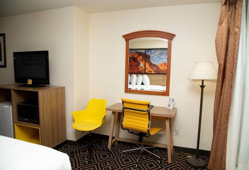 豪华房间, Days Inn By Wyndham Manitou Springs