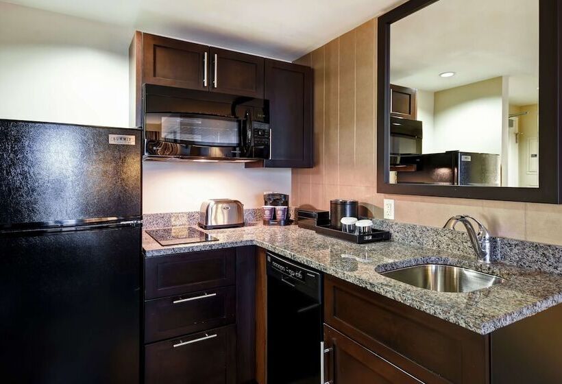 סוויטה דלוקס, Embassy Suites Springfield