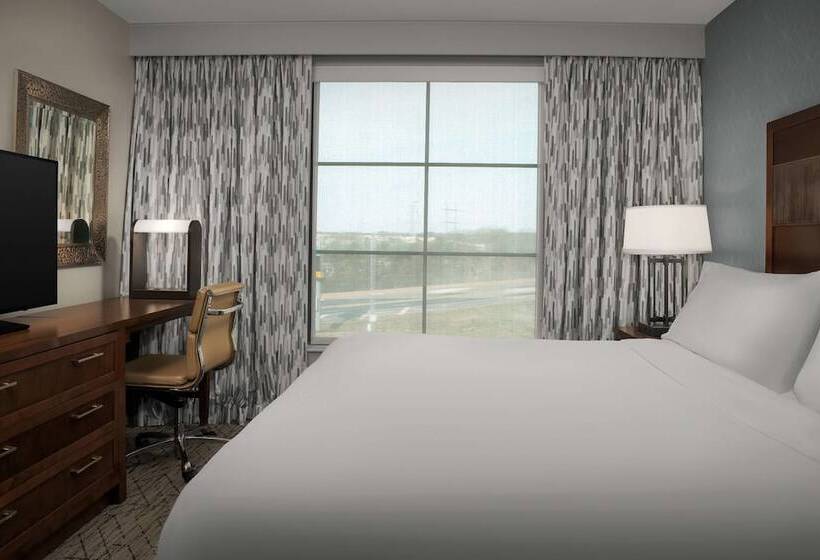 스위트 킹사이즈 침대, Embassy Suites Springfield