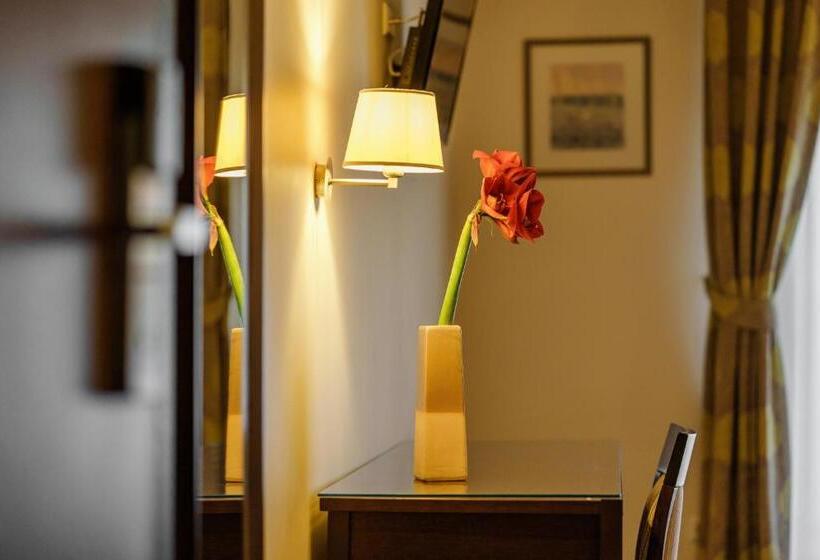 اتاق استاندارد, Euterpe