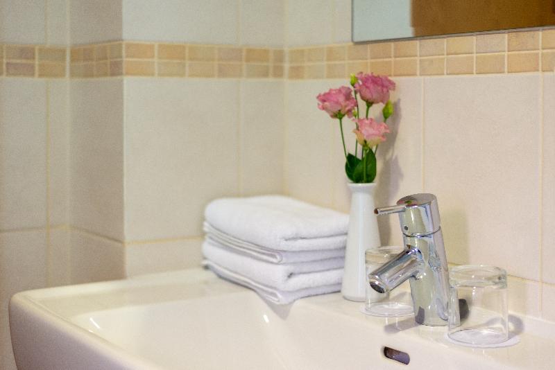 اتاق استاندارد یک نفره, Euterpe