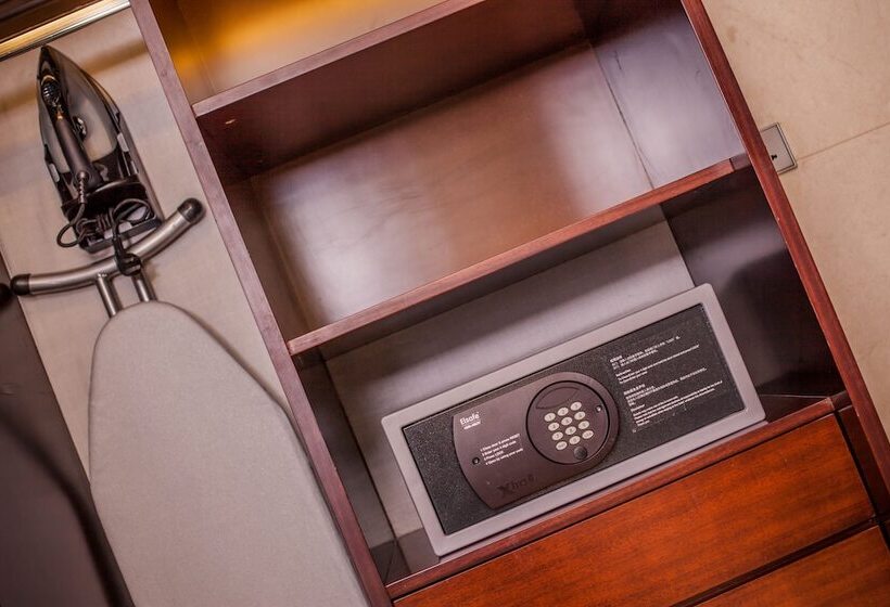 Президентский Люкс, Hilton Shijiazhuang