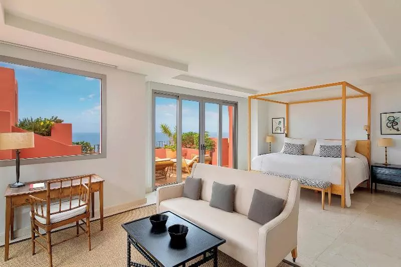キングサイズベッドのエクゼクティブルーム, Hilton Shijiazhuang