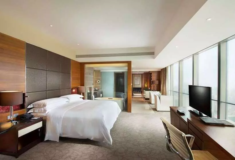 キングサイズベッドのエクゼクティブルーム, Hilton Shijiazhuang