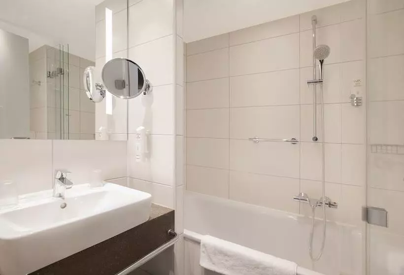 Standard-huone, Holiday Inn Berlin City East Side, An Ihg