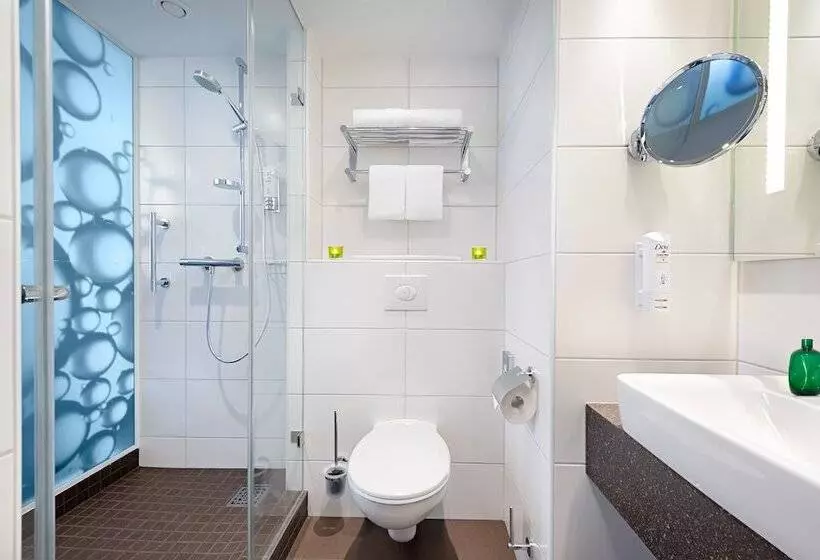 Standard-huone, Holiday Inn Berlin City East Side, An Ihg