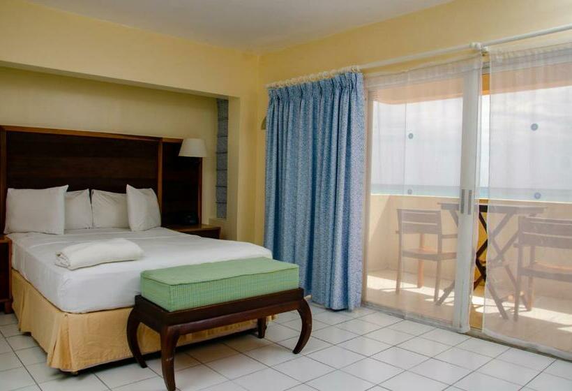 اتاق سوپریور با چشمانداز دریا, Infinity On The Beach