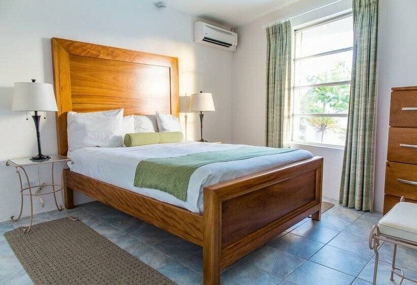 سوییت خانوادگی, Infinity On The Beach