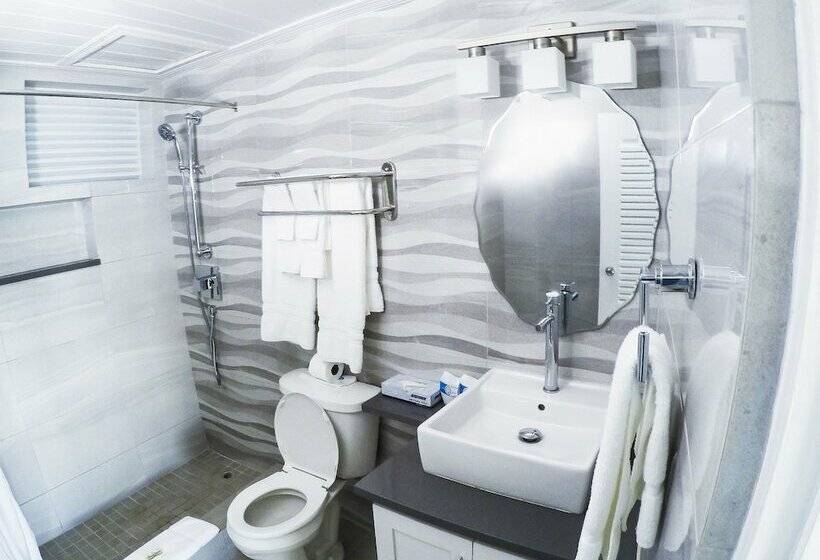 اتاق سوپریور با چشمانداز دریا, Infinity On The Beach