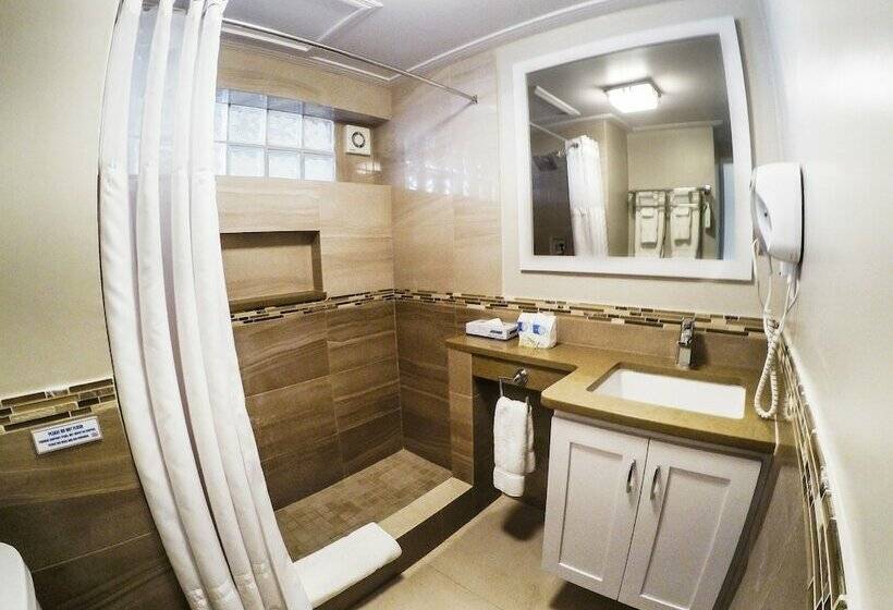 سوییت خانوادگی, Infinity On The Beach