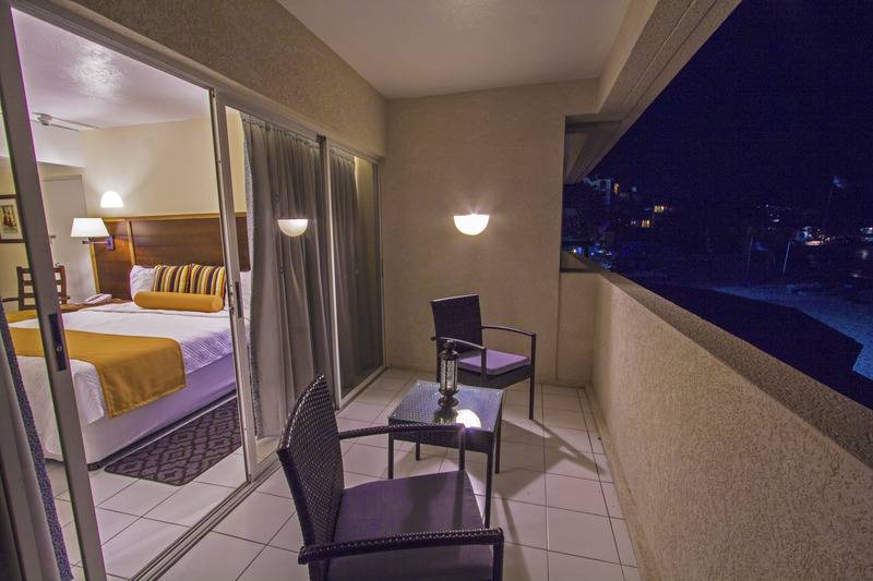 اتاق سوپریور با چشمانداز دریا, Infinity On The Beach