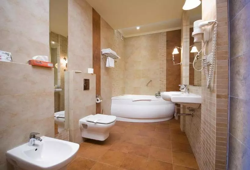 Deluxe-huoneisto 1 Makuuhuone, Korona Spa & Wellness