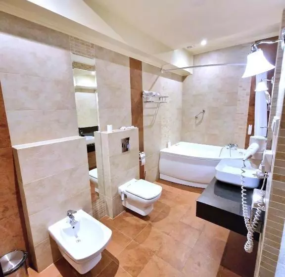 Deluxe-huoneisto 1 Makuuhuone, Korona Spa & Wellness