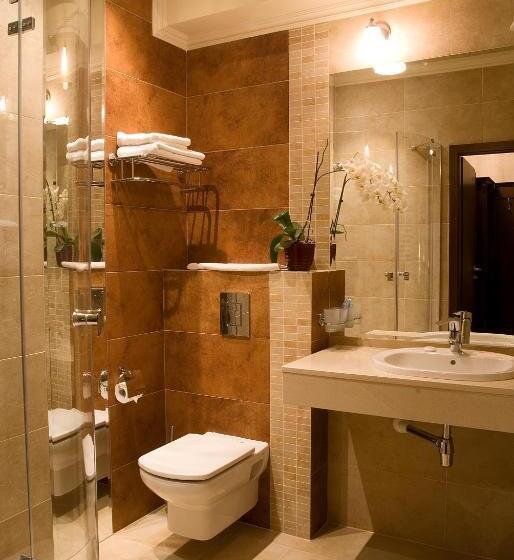 اتاق پرمیوم, Korona Spa & Wellness