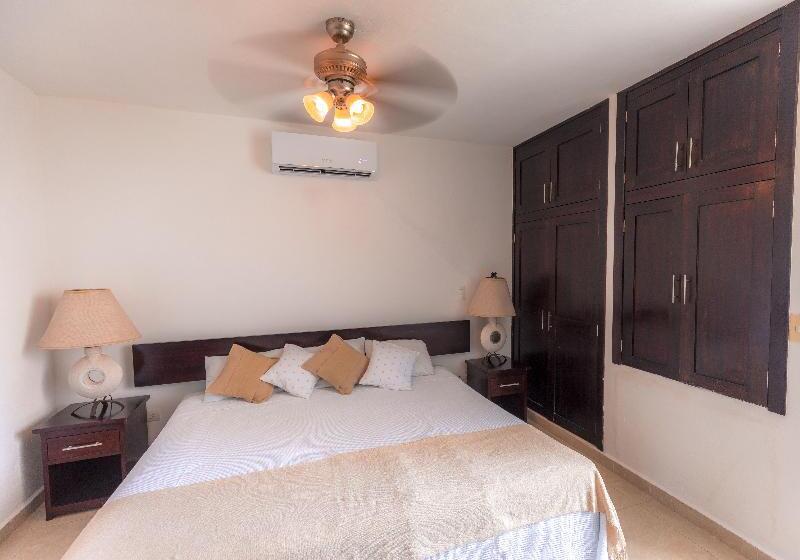Suite 2 Dormitoare, Las Gaviotas Hotel & Suites