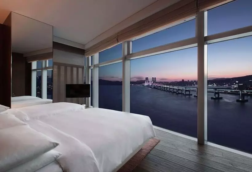 スイート（家族用）, Park Hyatt Busan