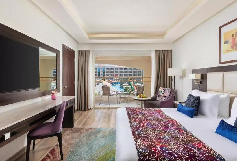 اتاق لوکس با چشم‌انداز دریا, Pickalbatros White Beach Resort  Hurghada