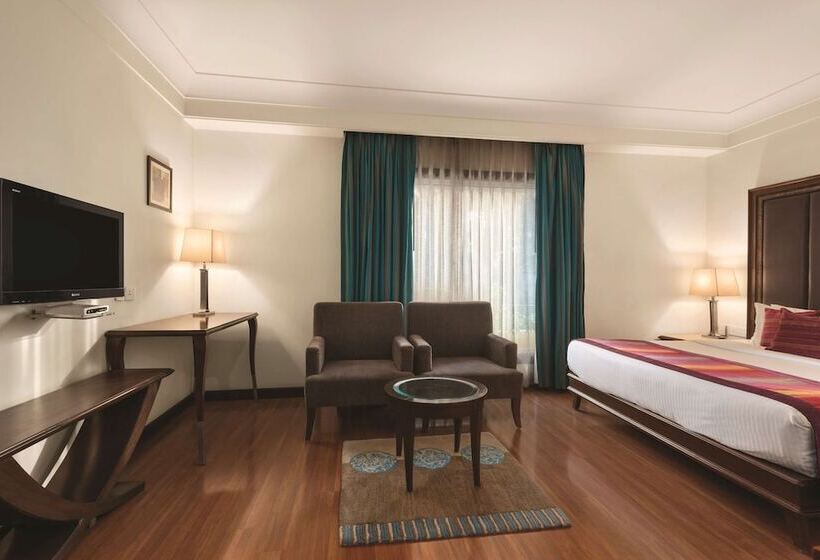 デラックスルーム, Ramada By Wyndham Jalandhar City Center