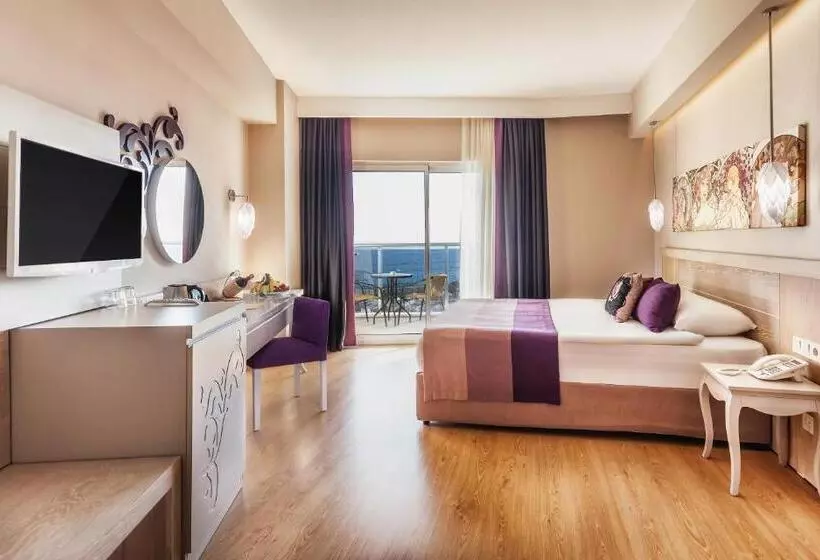 Standard Room Side Sea View