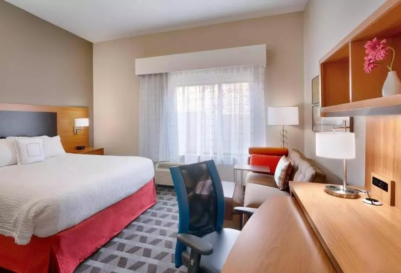 キングサイドベッドのスタンダードワンルーム, Towneplace By Marriott Suites Elko