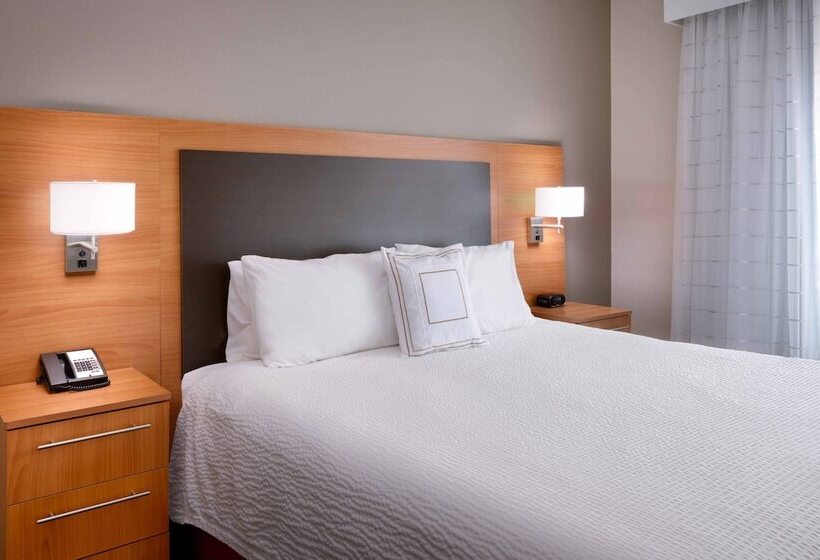 Люкс 2 Спальни, Towneplace By Marriott Suites Elko