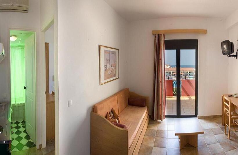 Apartamento 2 Dormitórios, Kambos Village