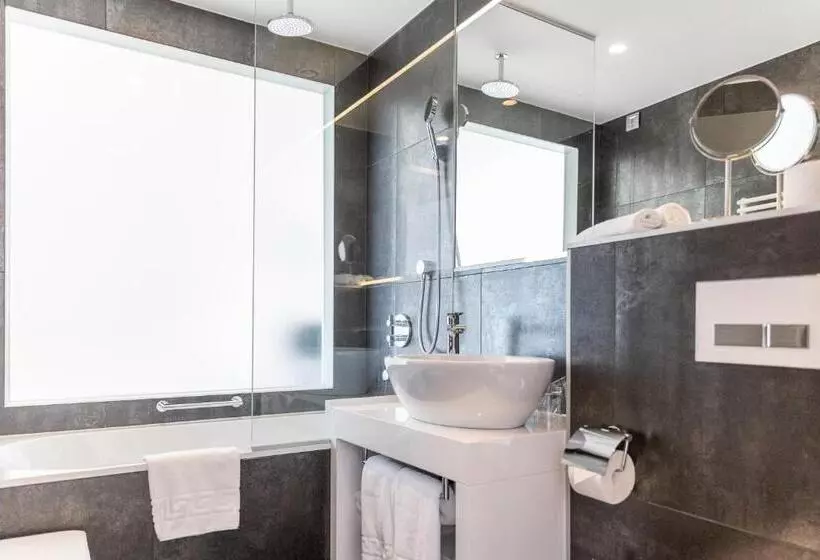 オーシャンビューデラックススイート, Luxury Hotel Amabilis