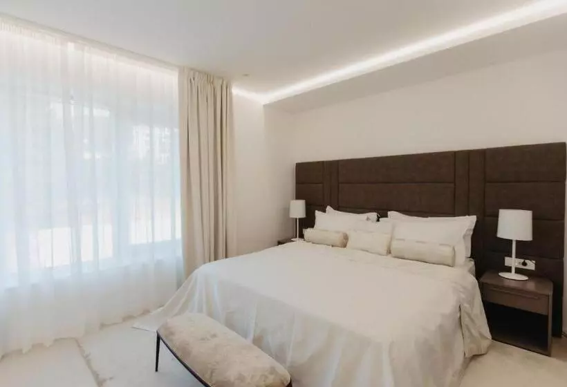 海の見える１ベッドルームアパートメント, Luxury Hotel Amabilis