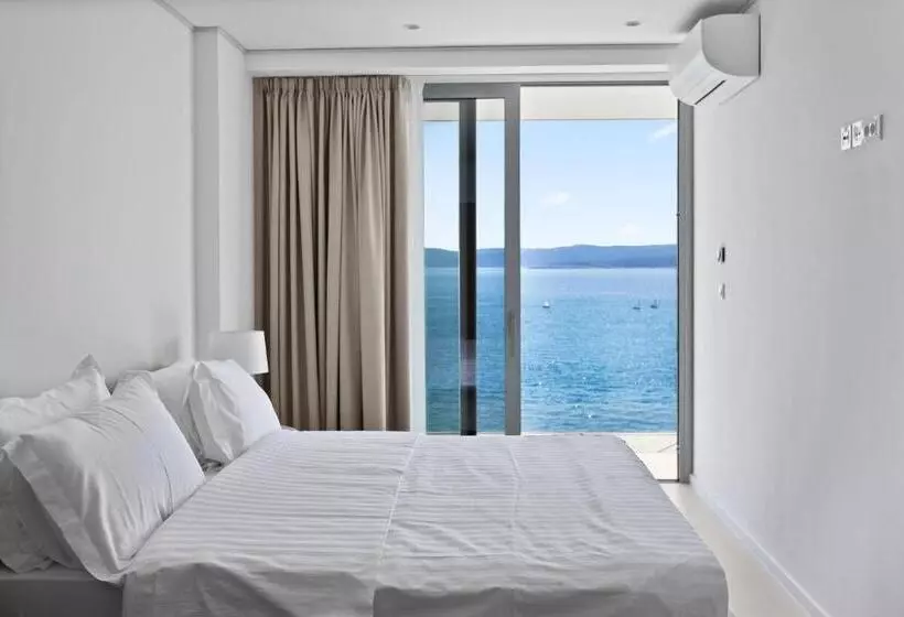 海の見える１ベッドルームアパートメント, Luxury Hotel Amabilis
