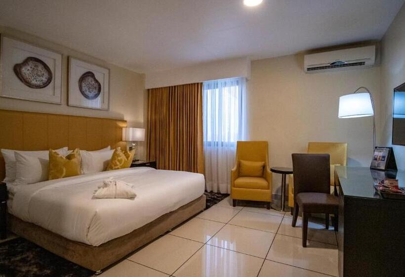 اتاق لوکس, Oak Plaza Hotels East Airport