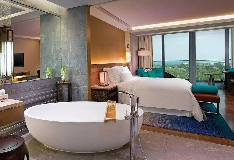 サイドオーシャンビューのダブルベッドスタンダードルーム, The Westin Sanya Haitang Bay Resort