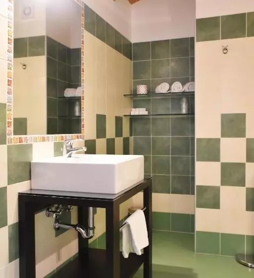 سوییت جونیور, Venicegreen Agriresort