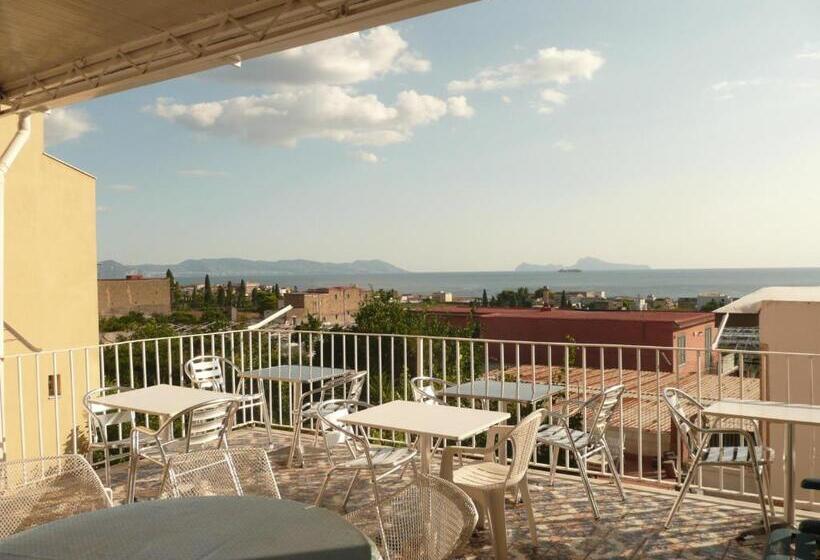 חדר סטנדרט נוף לים, I Papiri