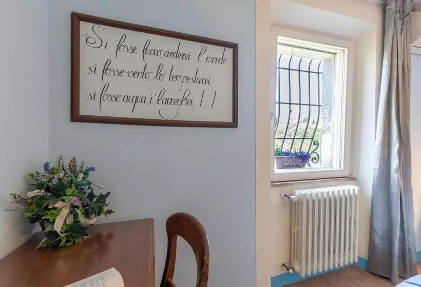 スタンダードルーム, La Casa Medioevale