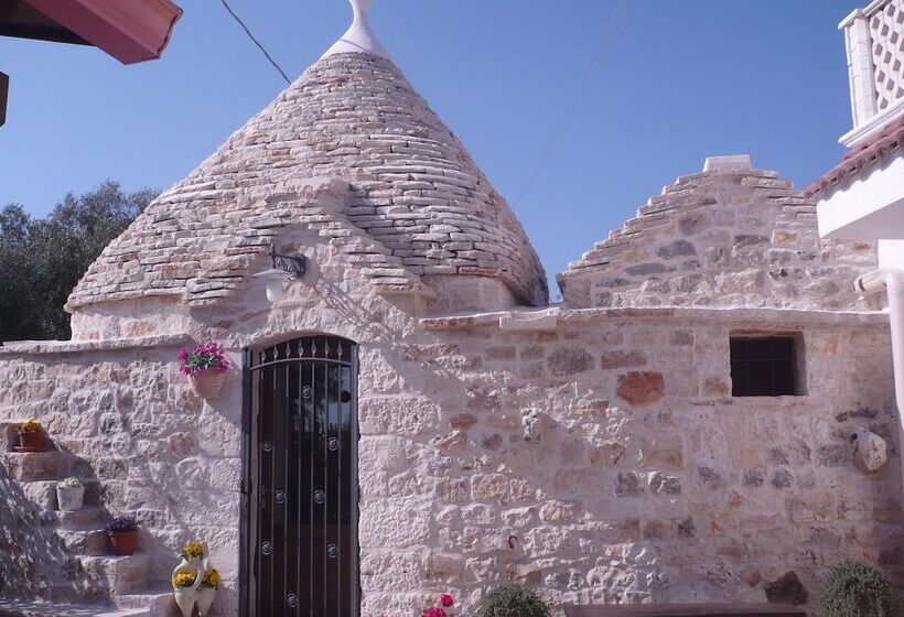 スタンダードルーム, L'isola Felice E Trulli Sotto Le Stelle