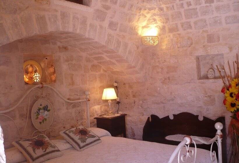 スーペリアールーム, L'isola Felice E Trulli Sotto Le Stelle