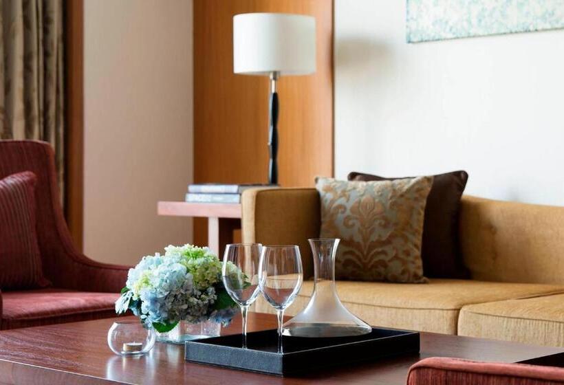 Полулюкс Президентский, Bengaluru Marriott Hotel Whitefield