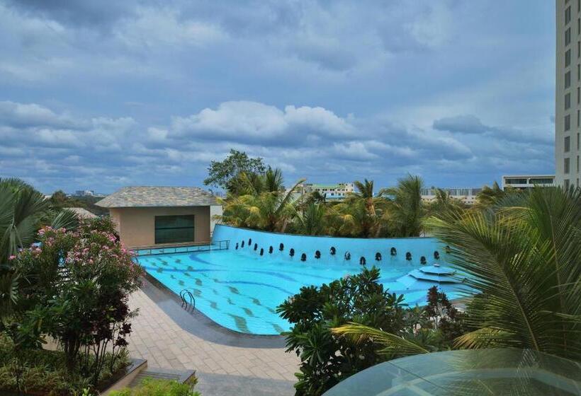 스탠다드 룸 더블 침대 2개, Bengaluru Marriott Hotel Whitefield