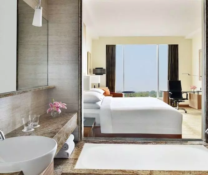 ダブルベッドスタンダードルーム, Bengaluru Marriott Hotel Whitefield