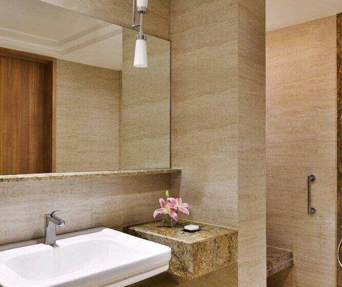 스탠다드 룸 더블 침대 2개, Bengaluru Marriott Hotel Whitefield