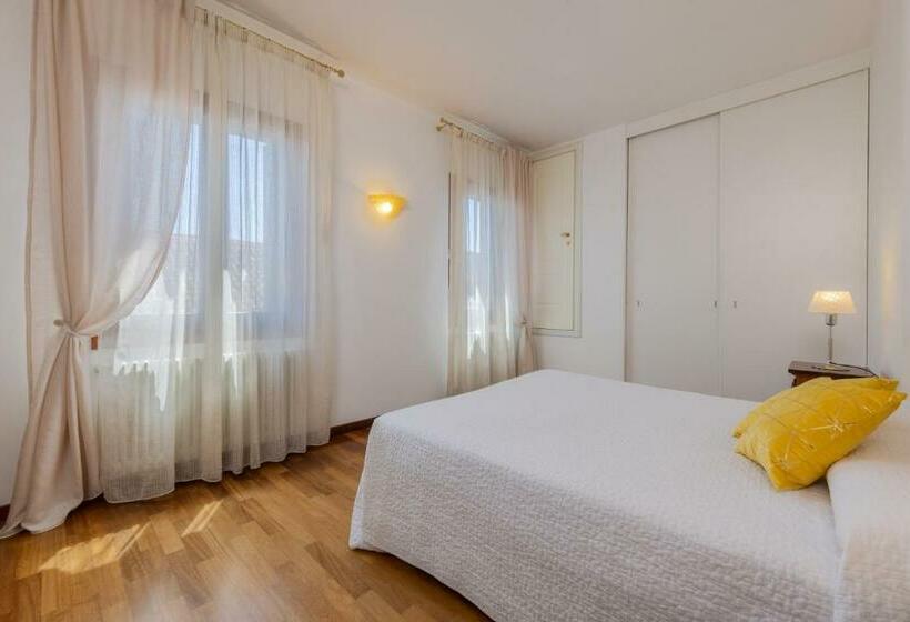 Apartamento 1 Quarto Vista Jardim, Corte Nova