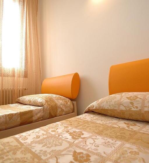 Apartamento 2 Quartos Vista Jardim, Corte Nova